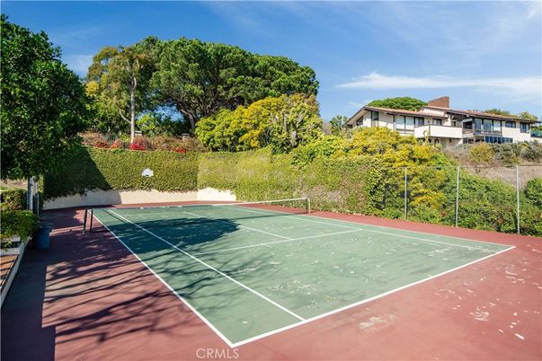 Exterior, Tennis Courts
