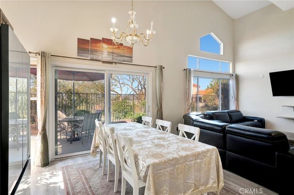 Chandelier, Dining room, Interior, Living room, Wood Texture Flooring