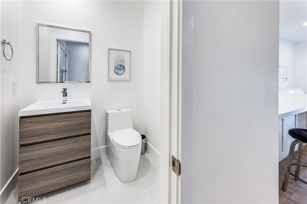 Bathroom, Dual Sink Vanities, Interior, Marble, Recessed Lighting