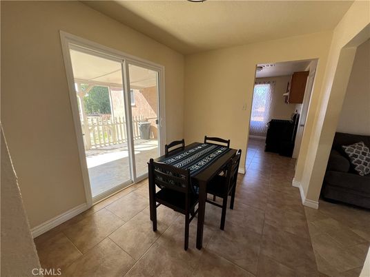Dining room, Interior