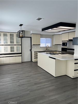 Interior, Kitchen, Pendant Lights, Wood Texture Flooring