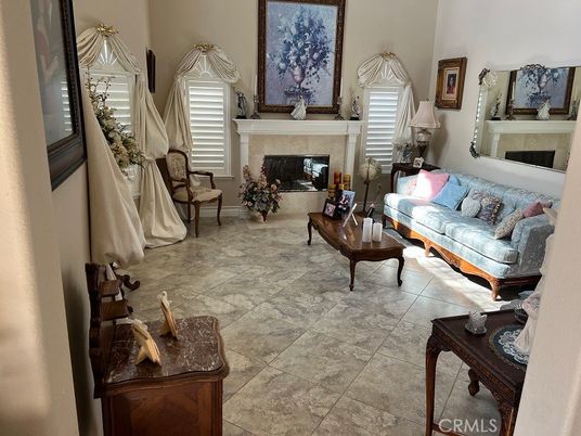 Fireplace, Interior, Living room