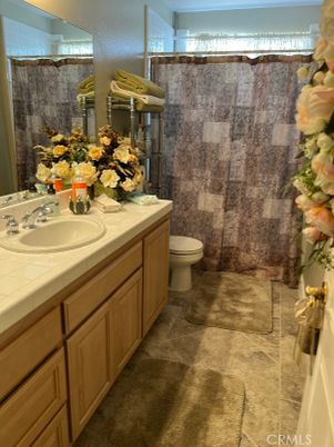 Bathroom, Interior, Tile Countertops