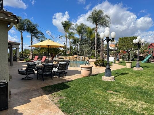 Backyard, Exterior, Playground
