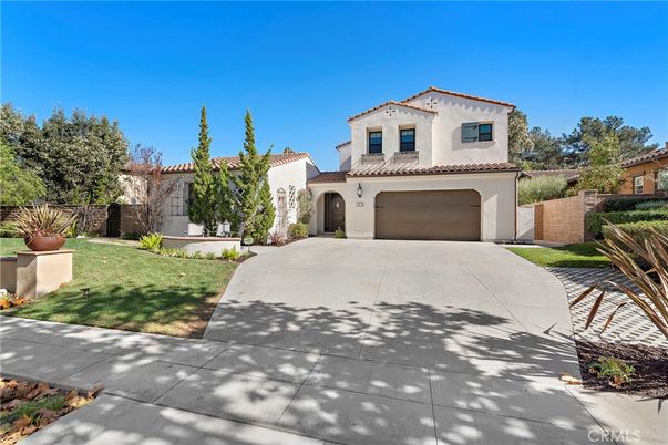Attached, Exterior, Facade, Spanish Mediterranean