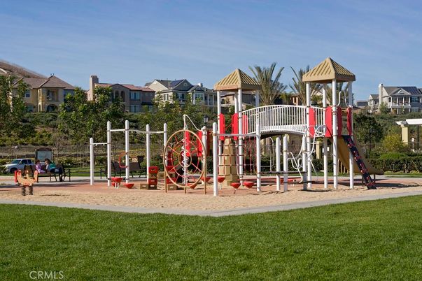 Backyard, Exterior, Playground