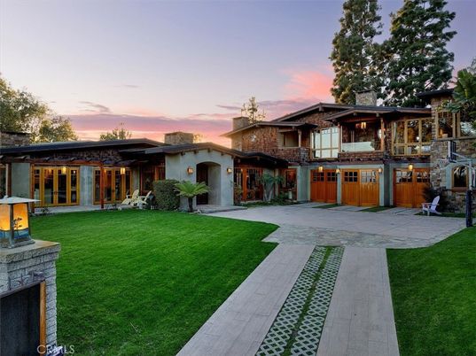 Backyard, Exterior, Facade, Mediterranean