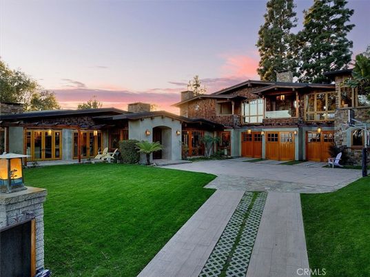 Backyard, Exterior, Facade, Mediterranean