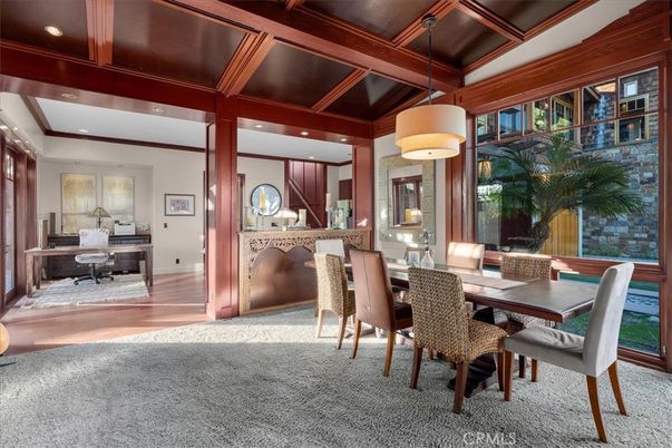 Dining room, Interior, Pendant Lights, Recessed Lighting, Wooden Beams, Wood Texture Flooring