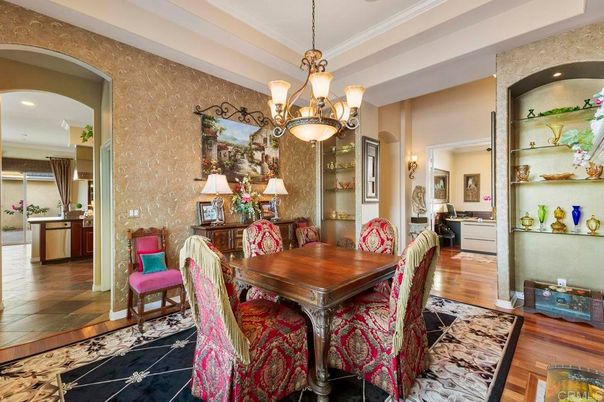 Chandelier, Dining room, Interior, Recessed Lighting, Wood Texture Flooring