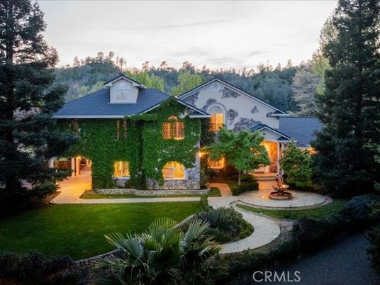 Backyard, Exterior, Facade, French Provincial