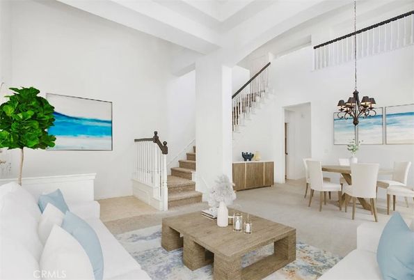 Chandelier, Dining room, Interior, Living room, Pendant Lights, Water