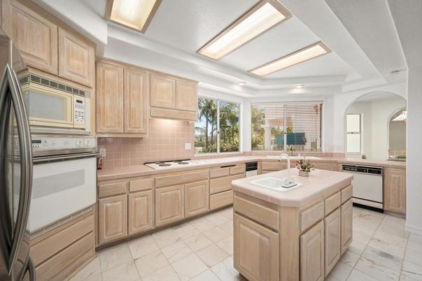Interior, Kitchen, Recessed Lighting, Tile Countertops