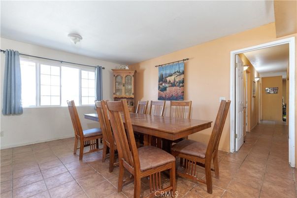 Dining room, Interior