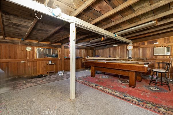 Billiard Table, Game Room, Interior, Wooden Beams, Wooden Ceilings, Wooden Walls