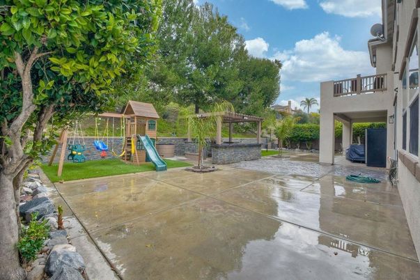 Backyard, Exterior, Playground