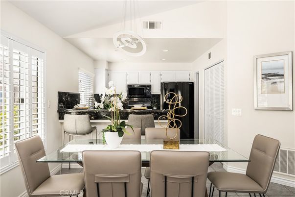 Dining room, Interior, Kitchen, Pendant Lights, Recessed Lighting