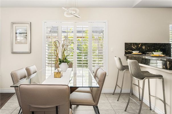 Dining room, Interior, Pendant Lights