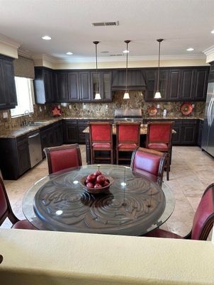 Dining room, Interior, Kitchen, Pendant Lights, Recessed Lighting, Stainless Steel Appliances