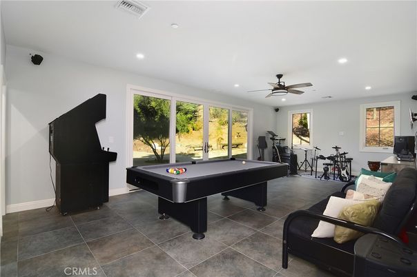 Billiard Table, Game Room, Interior, Recessed Lighting
