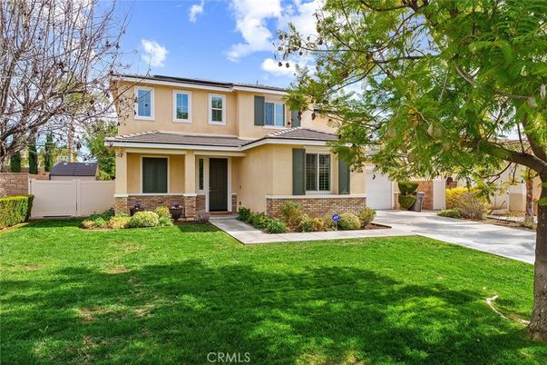 Backyard, Exterior, Facade, Mediterranean