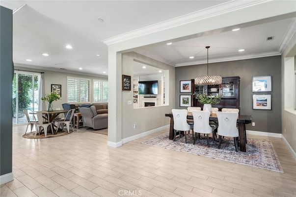 Chandelier, Dining room, Interior, Pendant Lights, Recessed Lighting, Wood Texture Flooring
