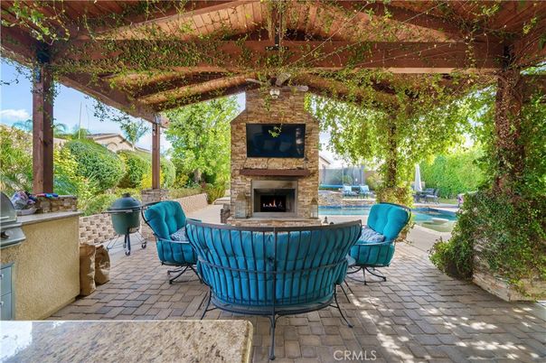 Exterior, Fireplace, Pool