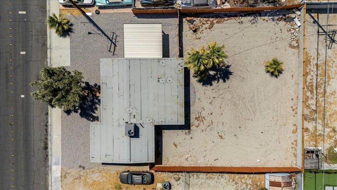 Exterior, Drone