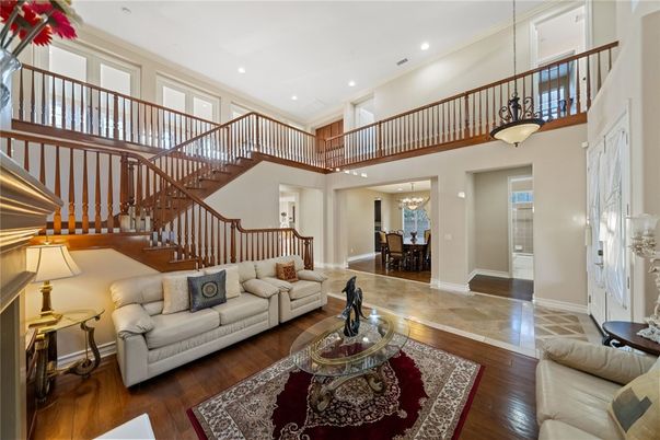 Dining room, Interior, Living room, Pendant Lights, Recessed Lighting, Wood Texture Flooring