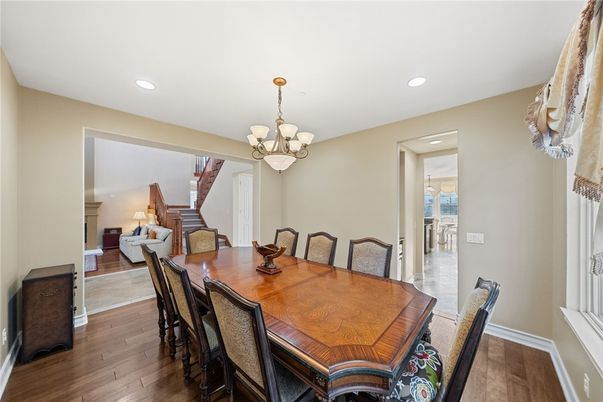 Chandelier, Dining room, Interior, Recessed Lighting, Wood Texture Flooring
