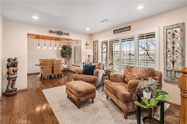 Dining room, Interior, Living room, Pendant Lights, Recessed Lighting, Wood Texture Flooring