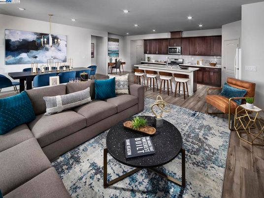 Dining room, Interior, Kitchen, Living room, Pendant Lights, Recessed Lighting, Stainless Steel Appliances, Wood Texture Flooring