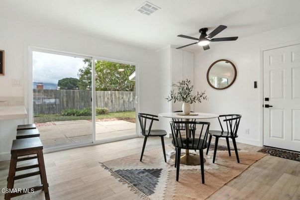 Dining room, Interior, Wood Texture Flooring
