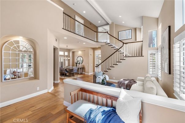 Chandelier, Dining room, Interior, Pendant Lights, Recessed Lighting, Wood Texture Flooring