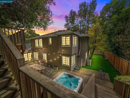 Backyard, Exterior, Hot Tub