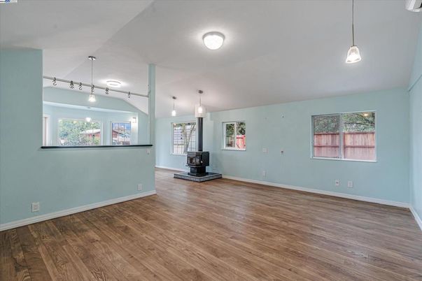 Empty room, Interior, Pendant Lights, Wood Texture Flooring