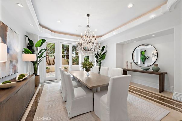 Chandelier, Dining room, Interior, Recessed Lighting