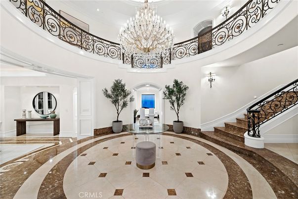 Chandelier, Interior, Recessed Lighting
