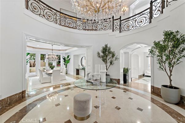 Chandelier, Dining room, Interior, Recessed Lighting