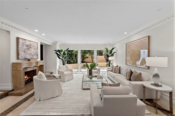 Fireplace, Interior, Living room, Recessed Lighting
