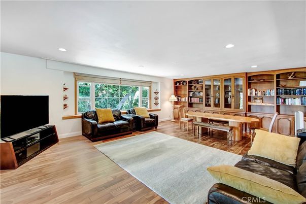 Dining room, Interior, Living room, Recessed Lighting, Wood Texture Flooring
