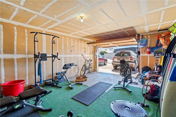 Fitness Equipment, Garage, Interior