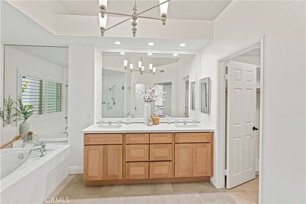 Bathroom, Dual Sink Vanities, Interior, Pendant Lights, Recessed Lighting