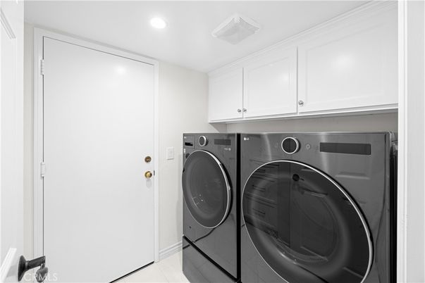 Interior, Recessed Lighting, Washer