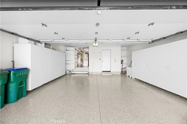 Garage, Interior