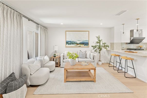 Interior, Kitchen, Living room, Pendant Lights, Recessed Lighting, Wood Texture Flooring