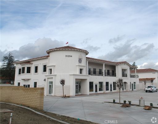 Attached, Exterior, Facade, Mediterranean