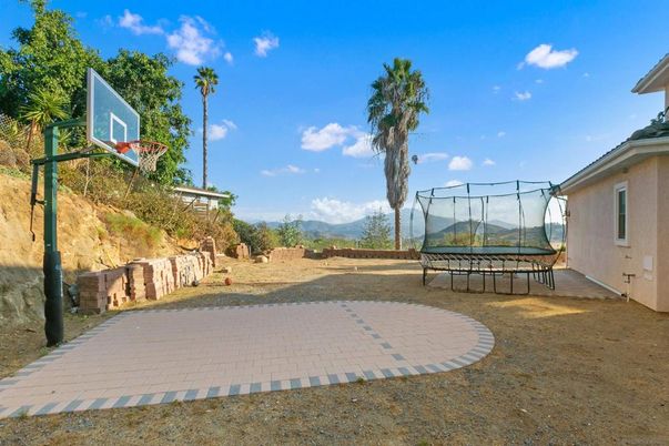 Backyard, Exterior, Playground