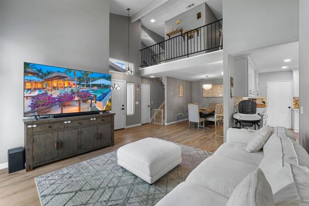 Dining room, Interior, Living room, Pendant Lights, Recessed Lighting, Wood Texture Flooring