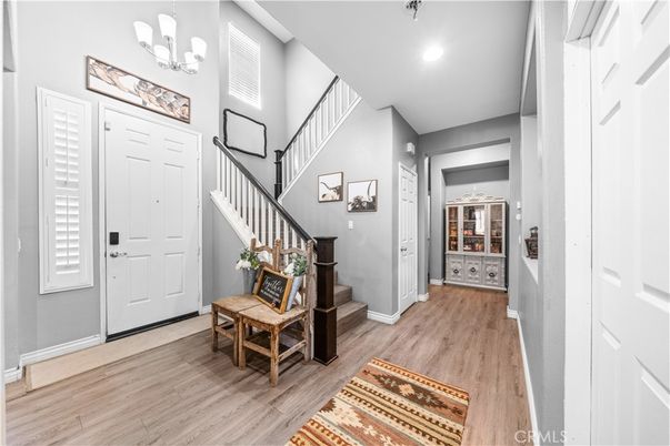 Chandelier, Interior, Recessed Lighting, Wood Texture Flooring